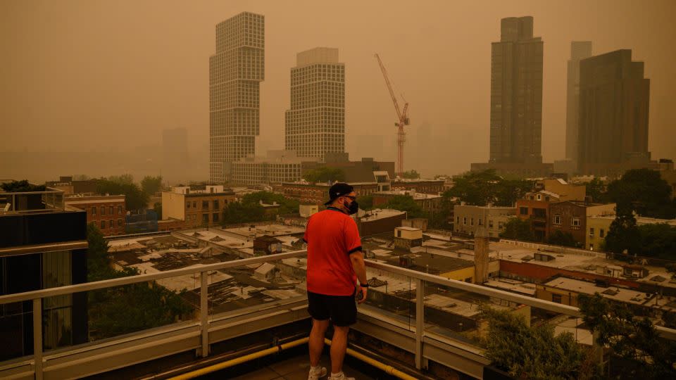 Heavy smog Wednesday covers the skylines of Brooklyn and Manhattan in New York City. - Ed Jones/AFP/Getty Images