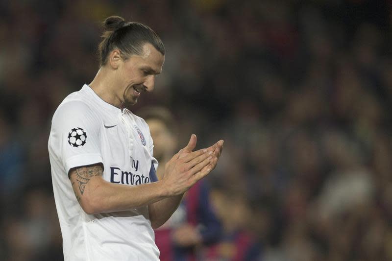 GRA525. BARCELONA, 21/04/2015.- El delantero sueco del Paris Saint Germain Zlatan Ibrahimovic durante el partido de vuelta de cuartos de final de la Liga de Campeones que FC Barcelona y Paris Saint Germain disputan esta noche en el Camp Nou, en Barcelona. EFE/Alejandro García