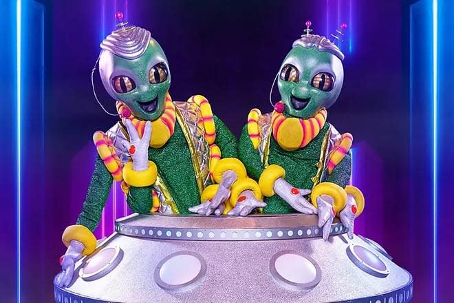 Paula Echevarría y Miguel Torres, los alienígenas de Mask Singer