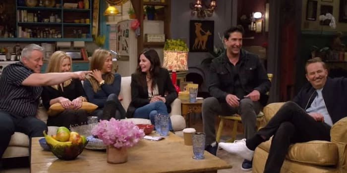 Reencuentro de Friends en su piso