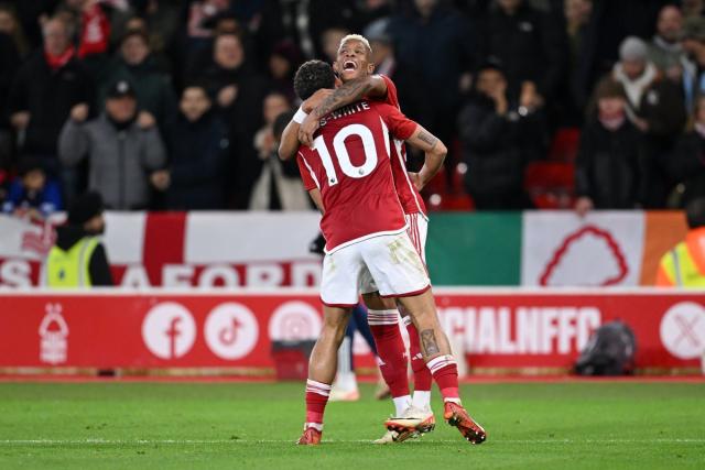 Nottingham Forest vs Manchester United LIVE Premier League result