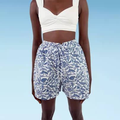 A pair of all-purpose lounge-shorts to inspire your next vacation