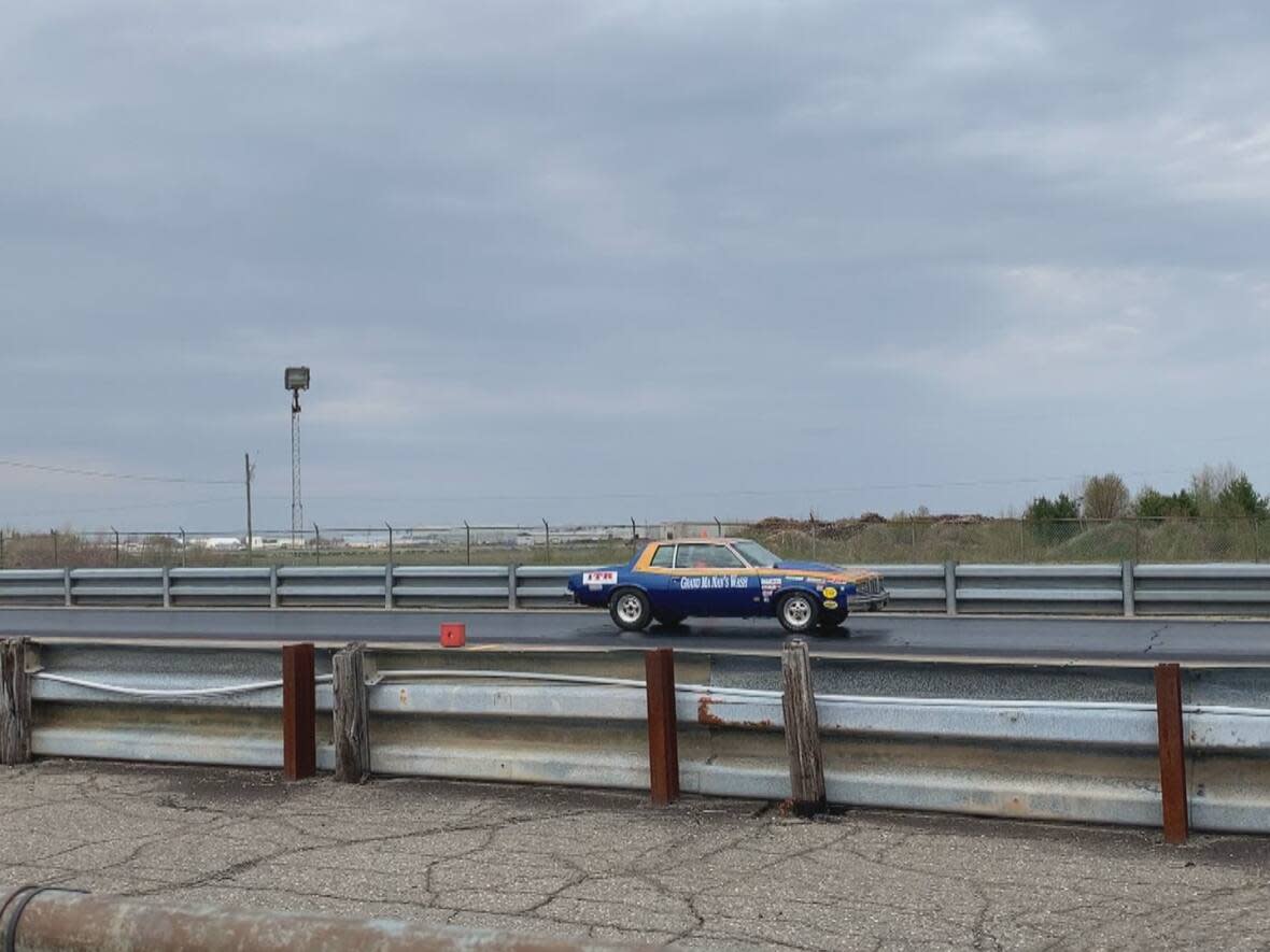 Students hurtled down the track at close to 150 km/h. (Lars Schwarz/CBC - image credit)