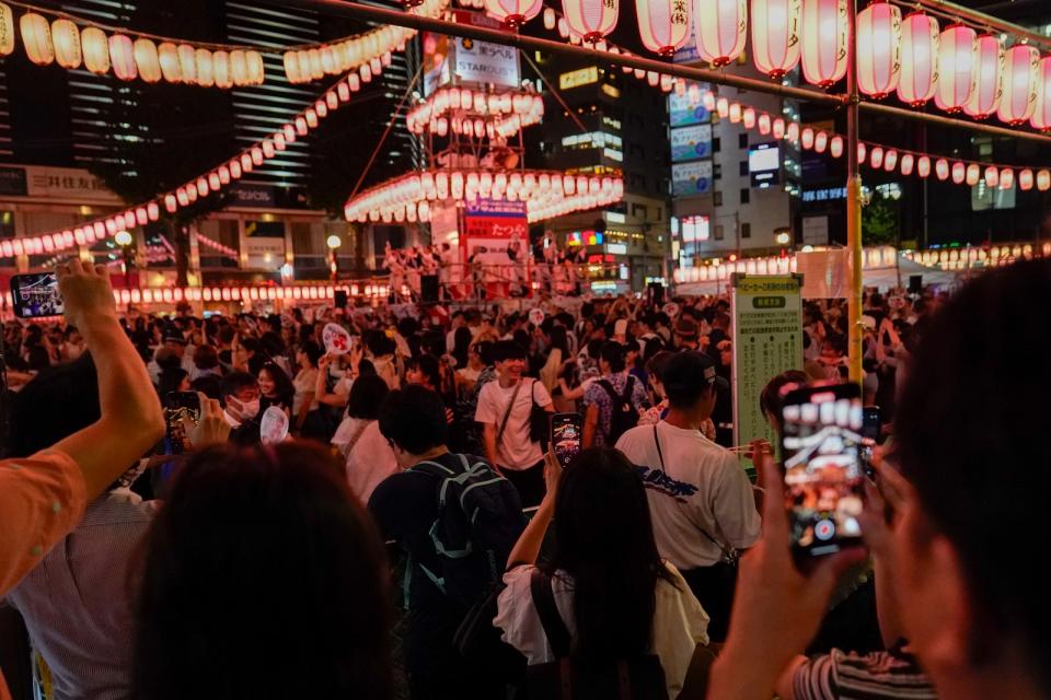 2023年7月28日，東京惠比壽盂蘭盆舞大會。美聯社