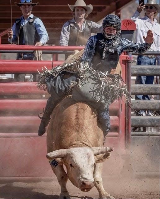 Landon Houghton's quick rise to the top of junior bull riding has only made his desire to become a world champion stronger.