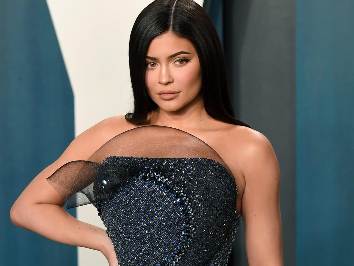 Kylie Jenner Gave Fans A Tour Of Her Home Shower After Being Mocked Online For Having Poor Water 