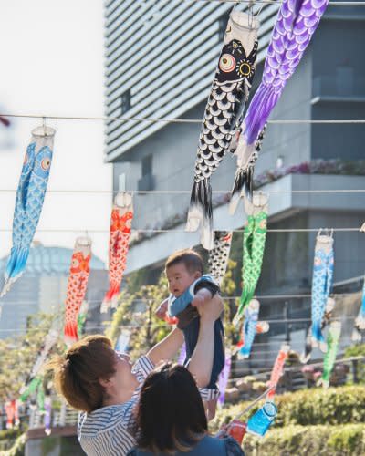 Carp streamers cover Tokyo Tower and Skytree in Japan