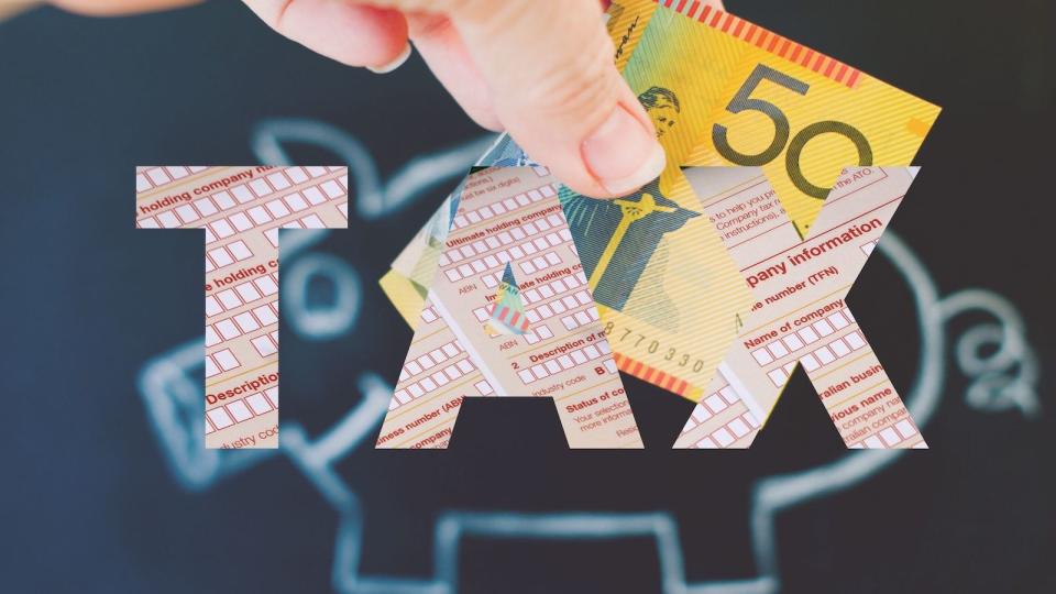 Layered image of hand holding cash in front of a pig to represent refund outline and bold letters tax