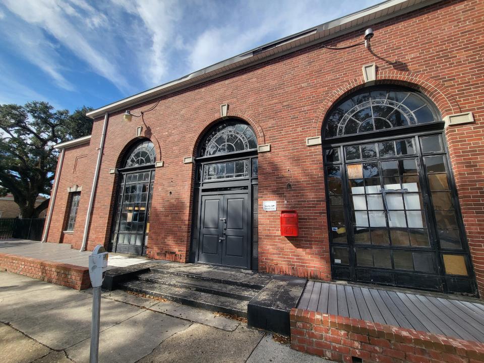 The historic Houma post office was built by Works Progress Administration fund in the 1930's. Parish President Gordy Dove is in talks with the building's owner State Senator Mike Fesi about purchasing the building to convert it into a visitor's center and amphitheater.