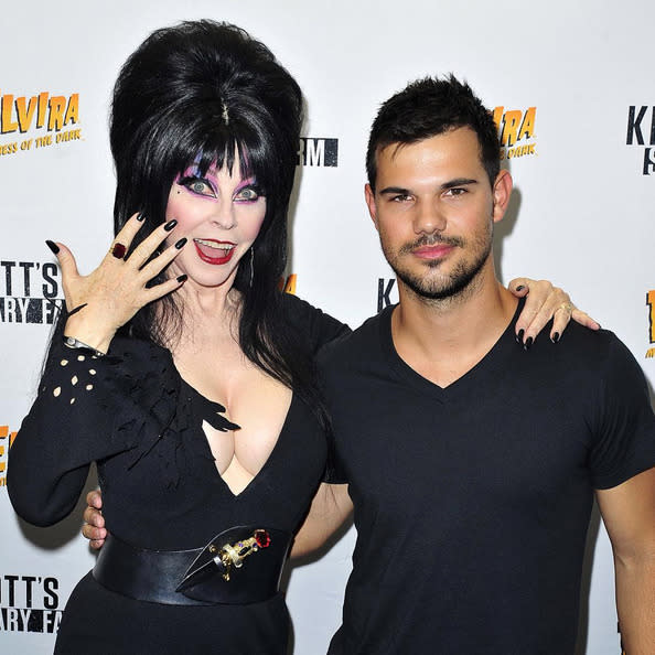 Appropriately, actor Taylor Lautner wore black as he encountered Elvira, who’s known as 'Mistress of the Dark.’ (Instagram)