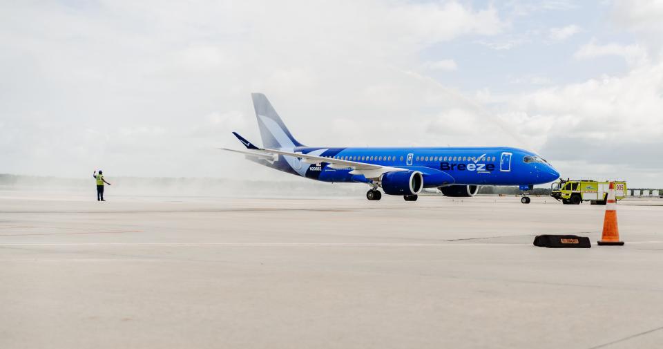 Breeze Airways is now offering flights at Southwest Florida International Airport.