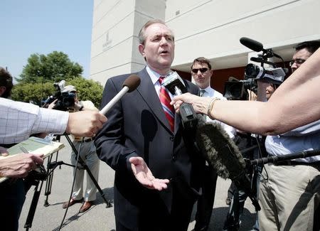 Jim Gilmore speaks at the Koger Center for the Performing Arts before tonight's nationally televised debate between ten presidential hopefuls at the University of South Carolina in Columbia, South Carolina, May 15, 2007. REUTERS/Larry Downing