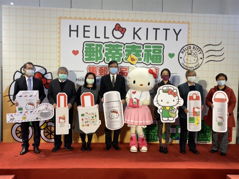 台北北門郵局舉辦「HELLO KITTY郵蒂幸福集郵商品發表會」。（圖／中華郵政提供）