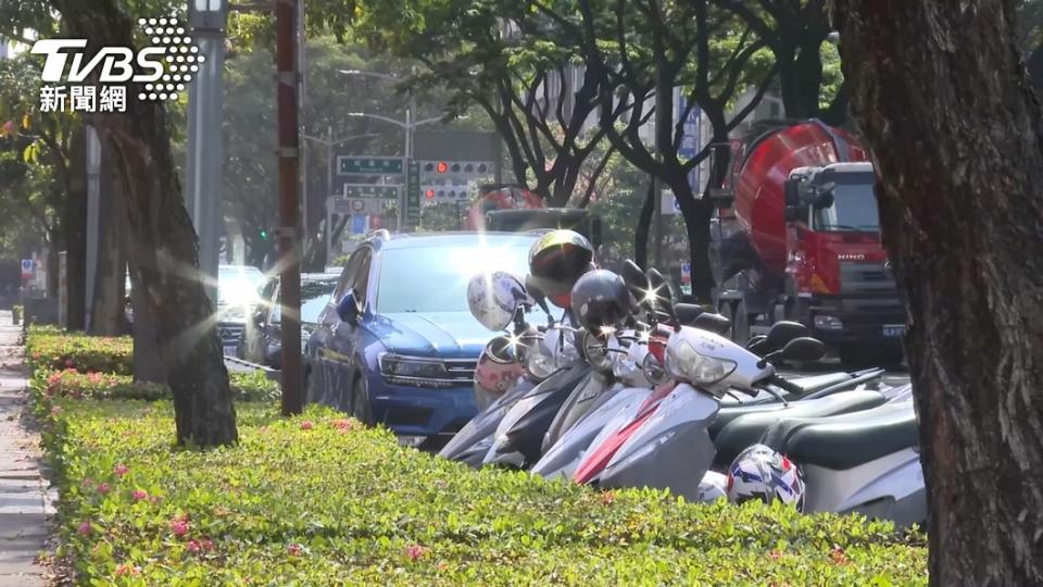 立夏各地天氣高溫炎熱。（圖／TVBS資料照）