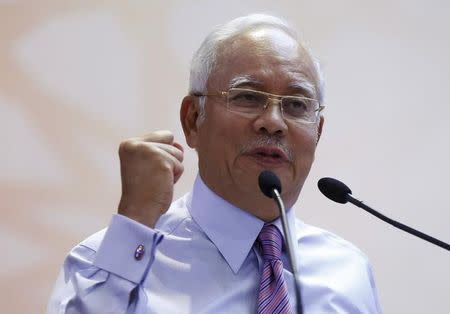 Malaysia's Prime Minister Najib Razak speaks at a Felda Club event in Kuala Lumpur, Malaysia, March 14, 2016. REUTERS/Olivia Harris