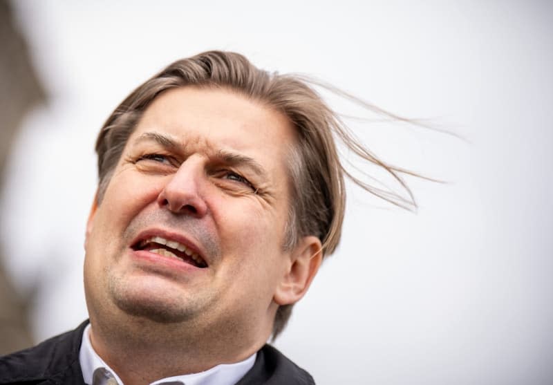 Maximilian Krah, Alternative for Germany (AfD) lead candidate for the European elections, makes a press statement after talks with the AfD parliamentary group leadership. One of Krah's employees is suspected of Chinese espionage. Michael Kappeler/dpa