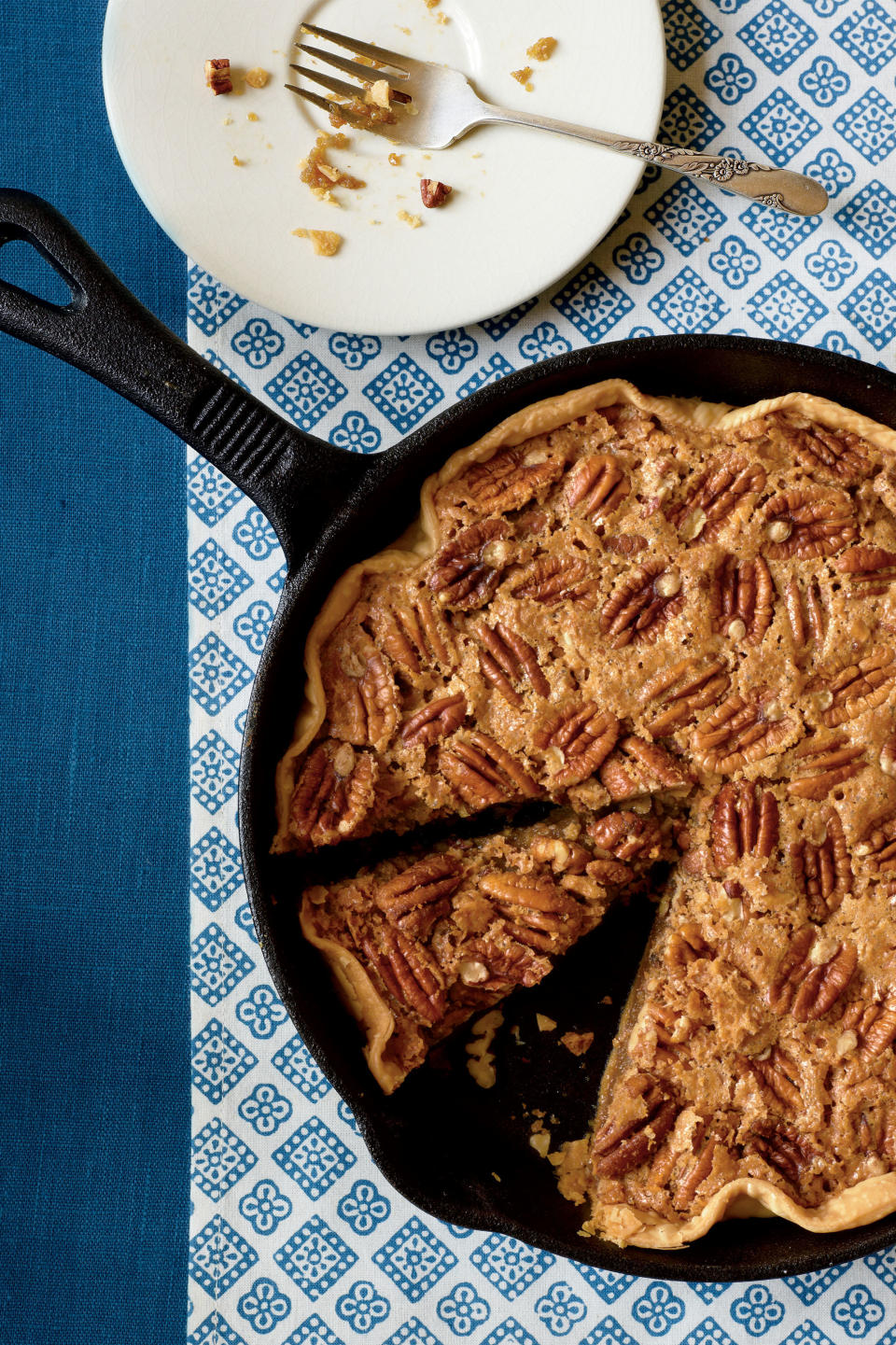 Utterly Deadly Southern Pecan Pie