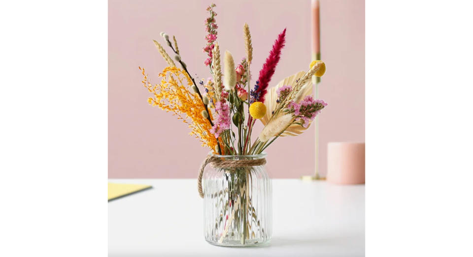 If you love bold dried flowers, this Bloompost bunch won't break the bank. 