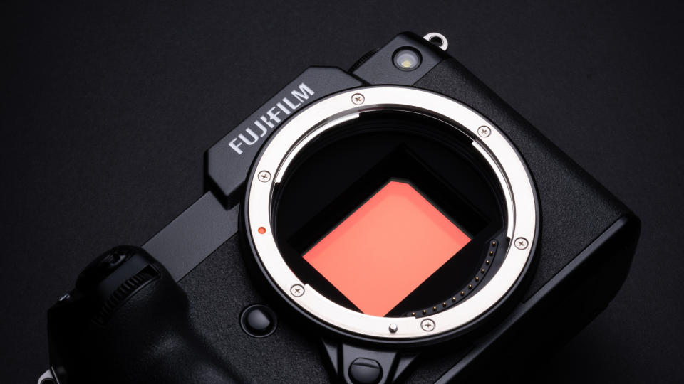 Fujifilm GFX100S