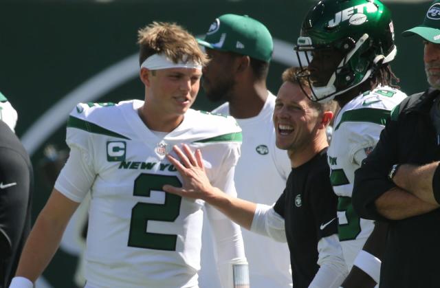 Jets QB Zach Wilson is a yo-yo guy (video)