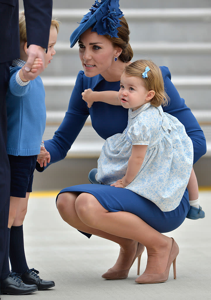 The Duchess of Cambridge was pictured using the technique at Victoria airport in 2016. Photo: Getty Images.