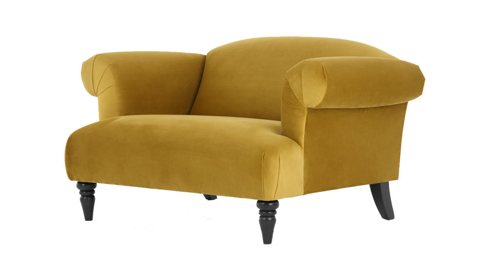 Claudia Loveseat