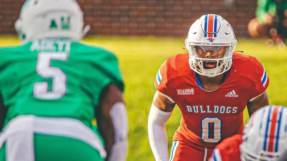 Louisiana Tech cornerback Myles Heard prepares to defende against North Texas.