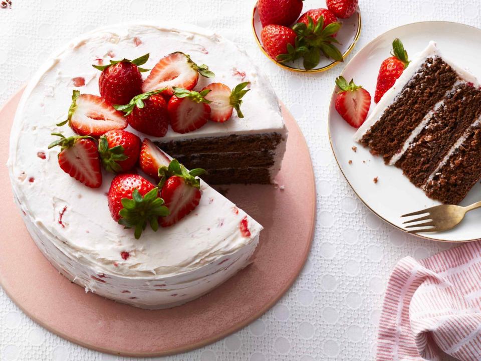 Chocolate Strawberry Cake