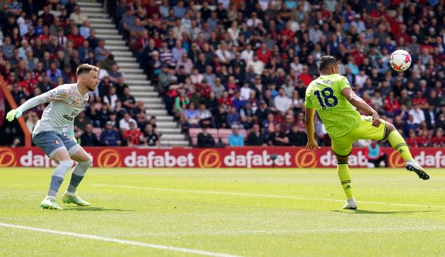 Casemiro opens the scoring 