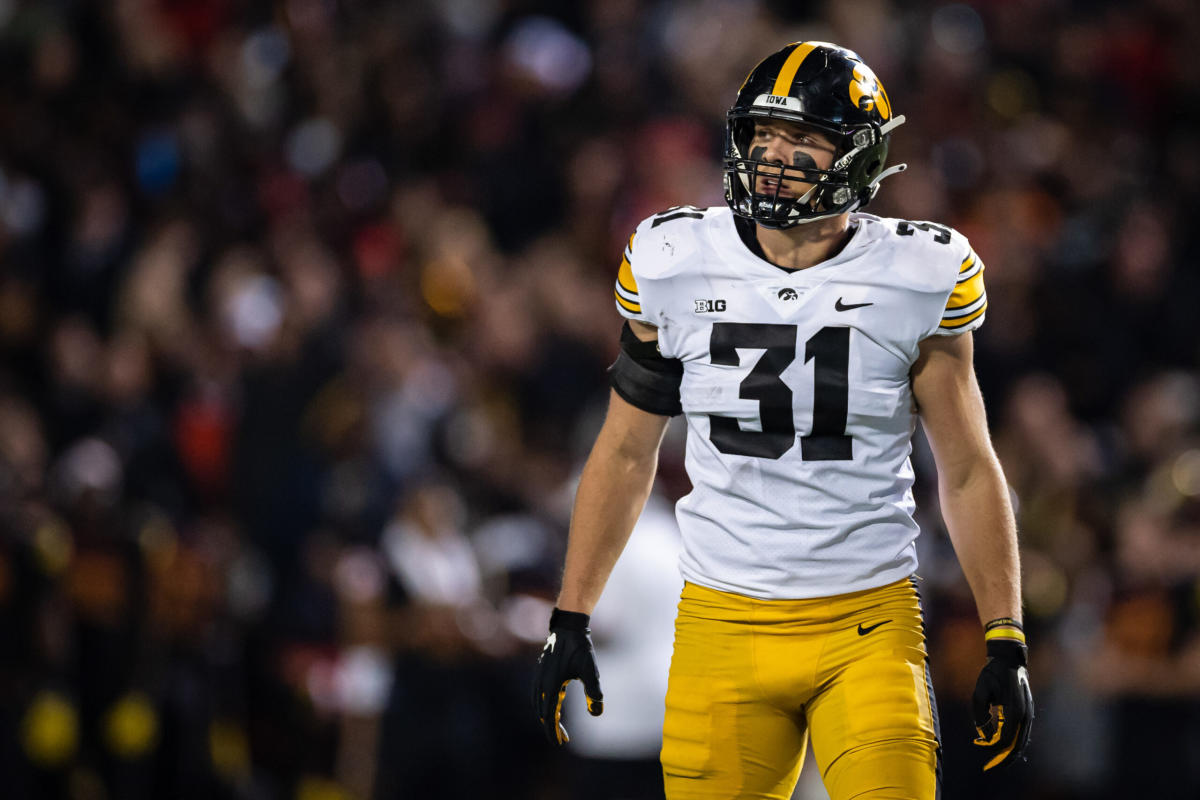 Bevy of Iowa Hawkeyes porte le dernier repêchage simulé de la NFL en 7 rondes 2023 de CBS Sports