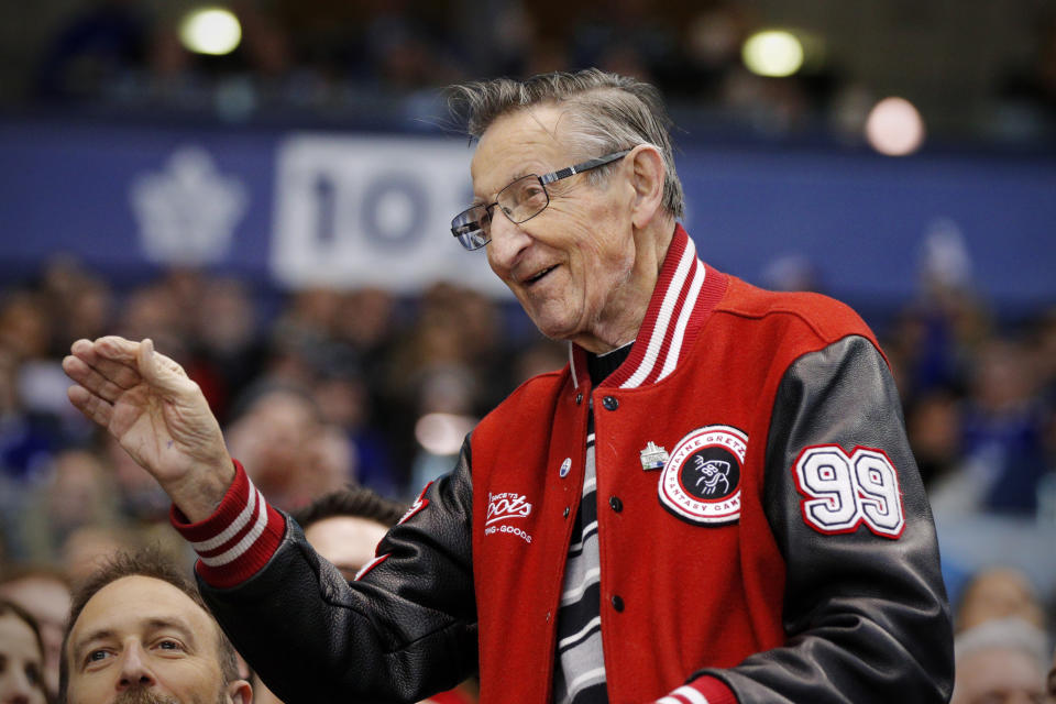 TORONTO, ON - APRIL 07: 80 year-old father of Hockey Great Wayne Gretzky, Walter Gretzky waves to fans during the first period in the final NHL 2018 regular-season game between the Montreal Canadiens and the Toronto Maple Leafs on April 7, 2018 at Air Canada Centre in Toronto, ON., Canada. (Photo by Jeff Chevrier/Icon Sportswire via Getty Images)