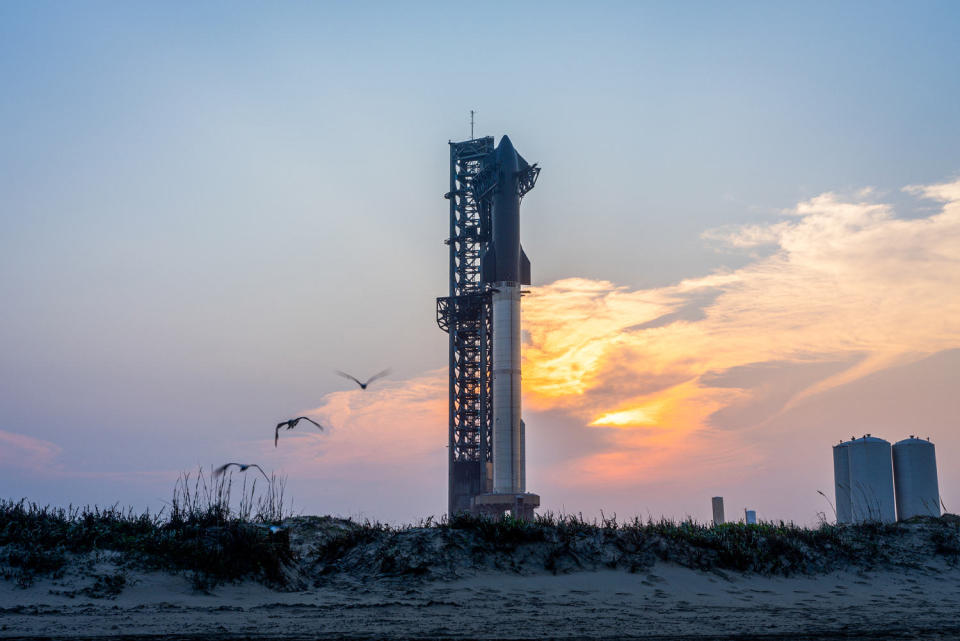 SpaceX Starship rocket. (Brandon Bell Archive/Getty Images)