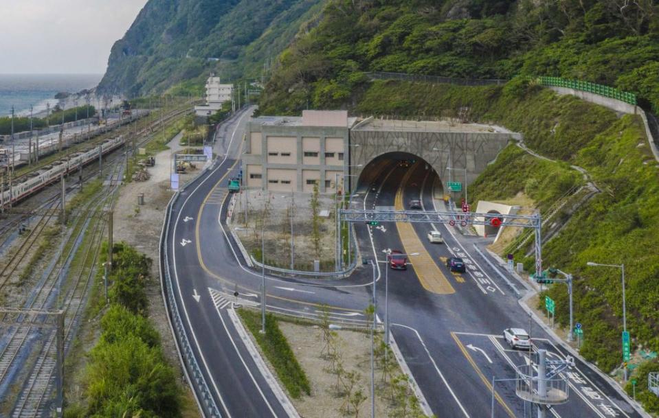 端午連假蘇花路廊車流順暢。（第四區養護工程處提供）