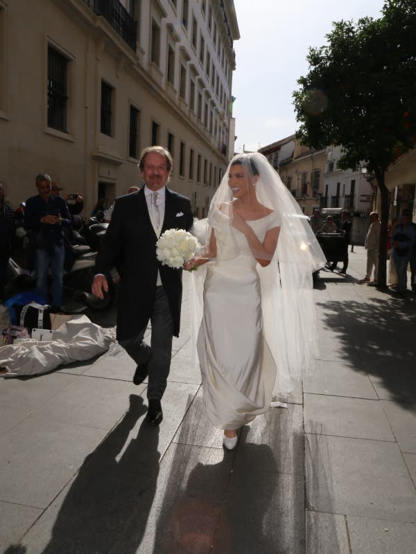 Francesca, la novia, con su padrino