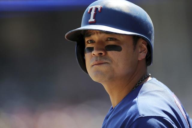 Shin-Soo Choo of Texas Rangers reaches base in 48th consecutive