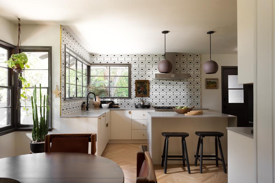 AFTER: The textures and colors of the kitchen take inspiration from one of Kirsten’s favorite places, the American Southwest.