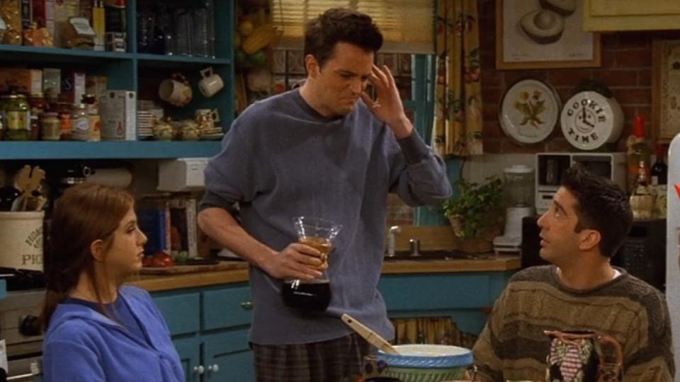 “My Apartment Isn’t There Anymore, Because I Drank It” - The One Where Chandler Can’t Remember Which Sister