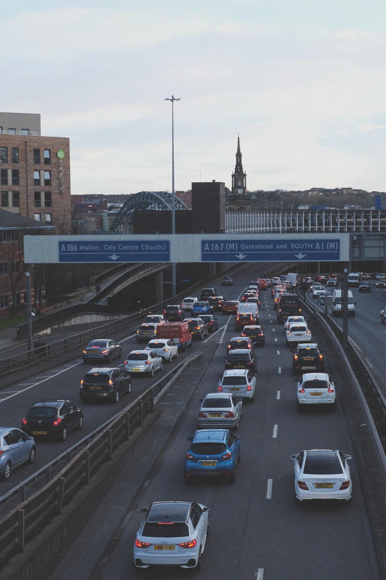 Il faut s’attrendre à des bouchons ce vendredi 26 mai pour le départ du week-end de la Pentecôte.