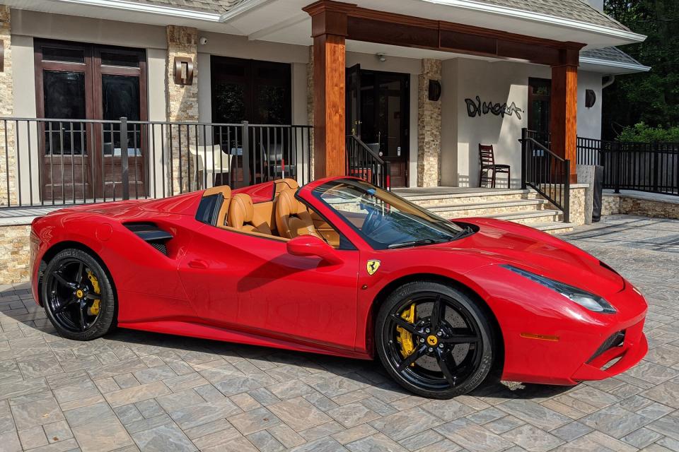 The Ferrari 488 Italia Spider Rental