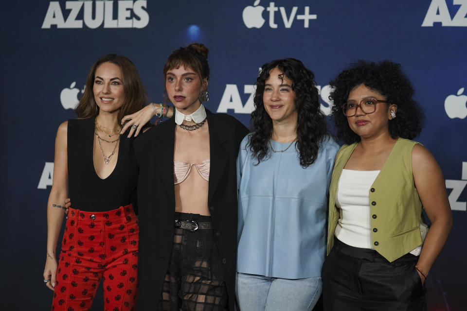 De izquierda a derecha las actrices Bárbara Mori, Natalia Téllez, Ximena Sariñana y Amorita Rasgado de la serie de Apple TV+ "Las Azules" ("Women in Blue"), posan para retratos en un evento promocional en la Ciudad de México el martes 9 de julio de 2024. (Foto AP/Marco Ugarte)