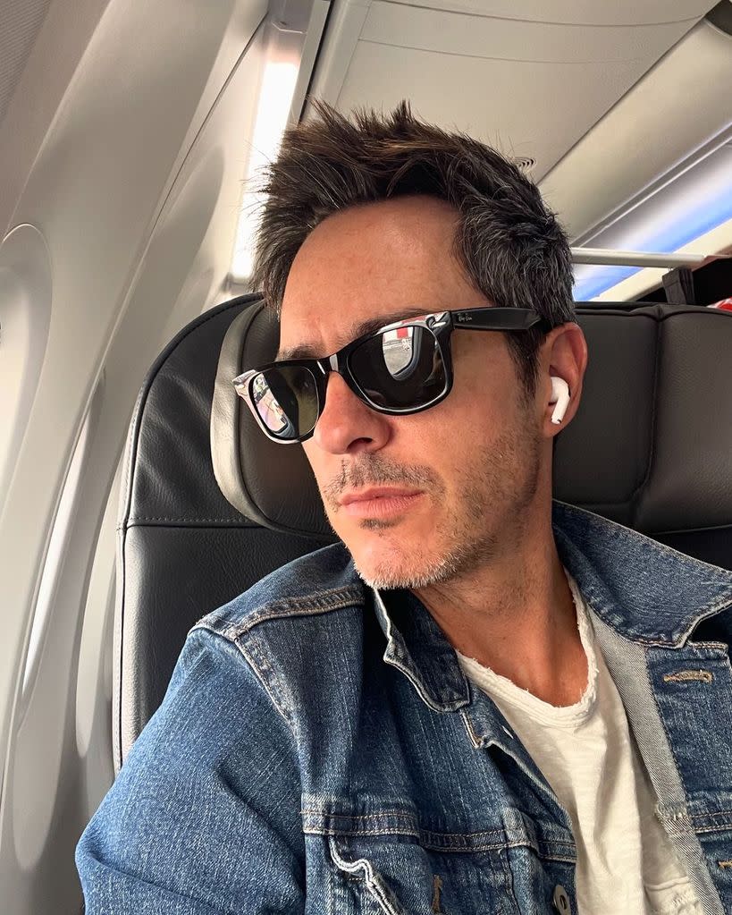 Mauricio Ochmann's New Love