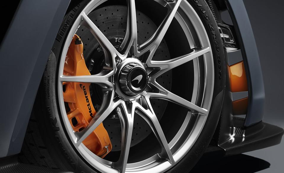 <p>The brake rotors are a new material that's somewhere between the carbon-ceramic discs found on many current high-performance vehicles and the carbon-carbon units fitted to purebred race cars.</p>