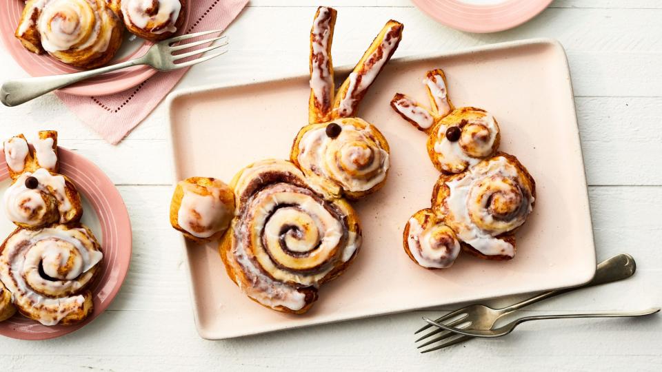 Cinnamon Roll Bunnies