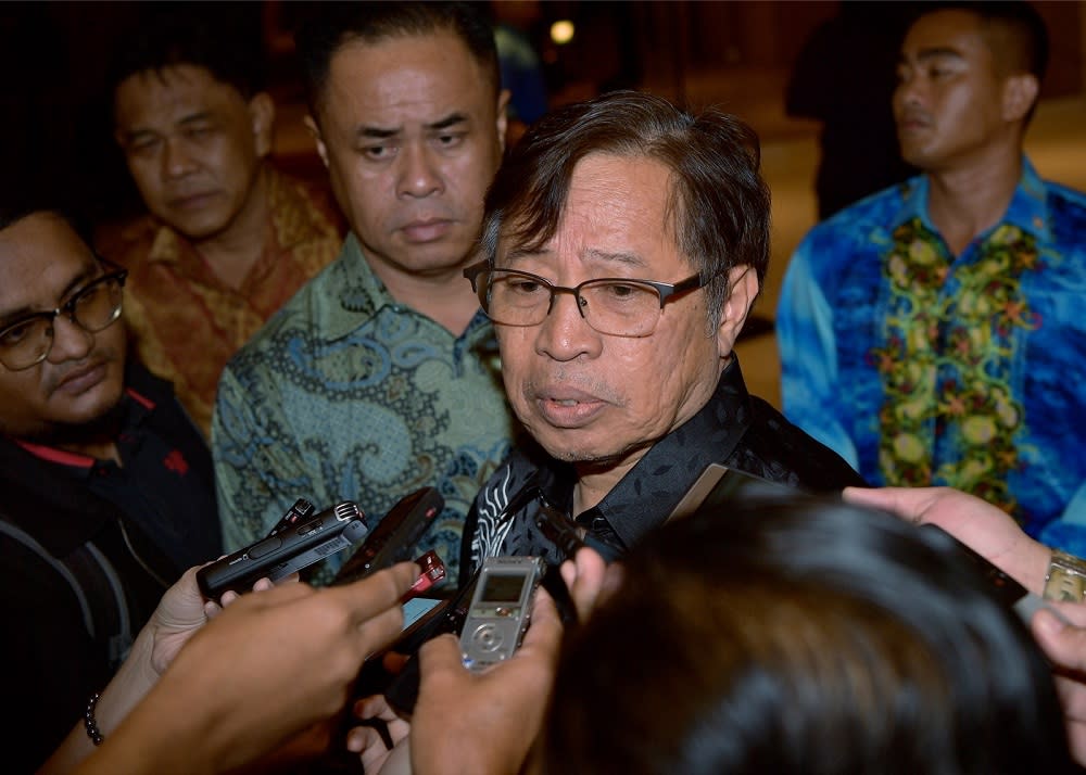 Sarawak Chief Minister Datuk Patinggi Abang Johari Openg speaks to reporters in Kuching May 13, 2018. — Bernama pic