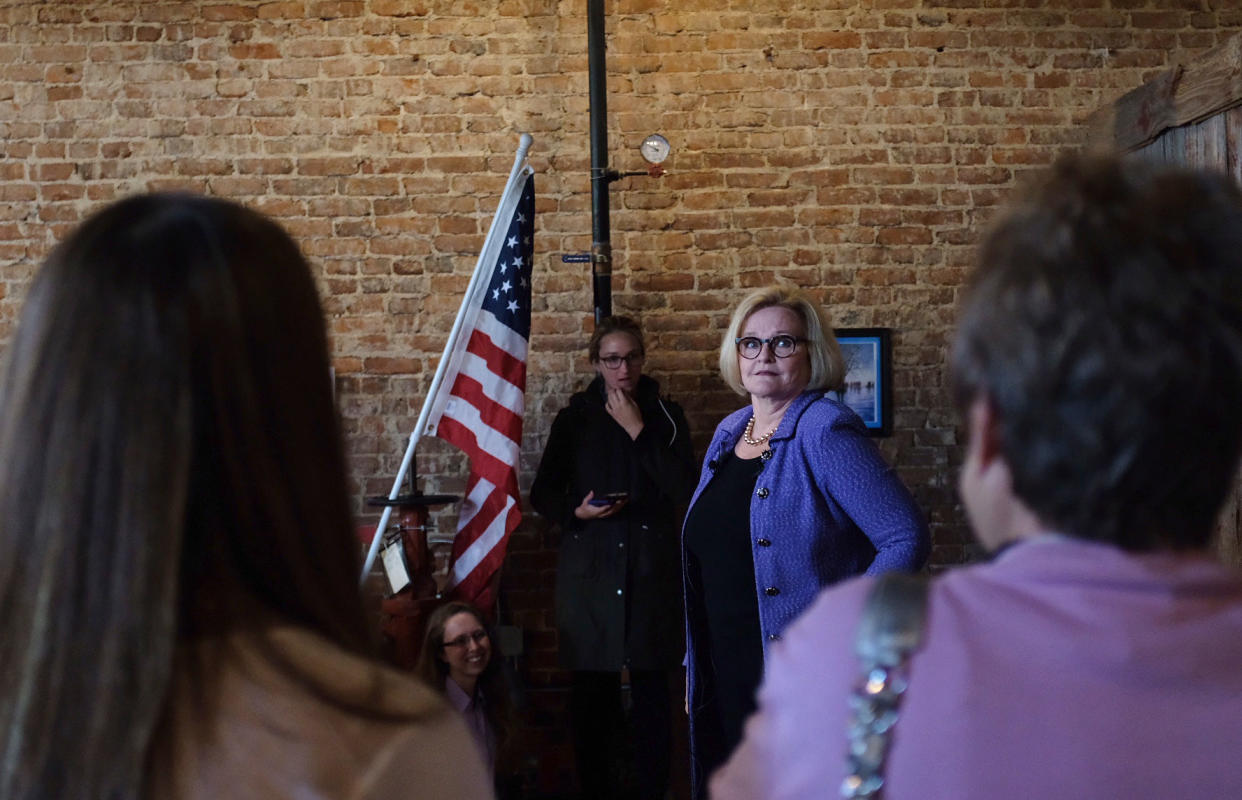 Sen. Claire McCaskill campaigns in Springfield, Mo. (Photo: Holly Bailey/Yahoo News)