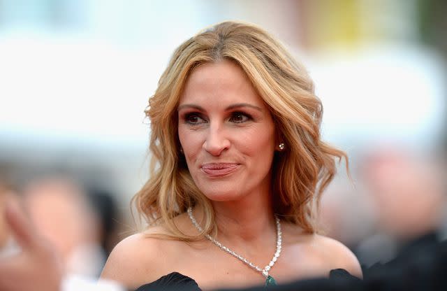 <p>Dominique Charriu/Getty Images</p> Julia Roberts