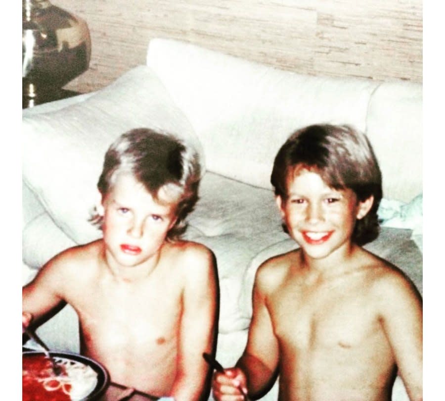 Zachery Ty Bryan Shares Cute Throwback Photos With Jonathan Taylor Thomas 3