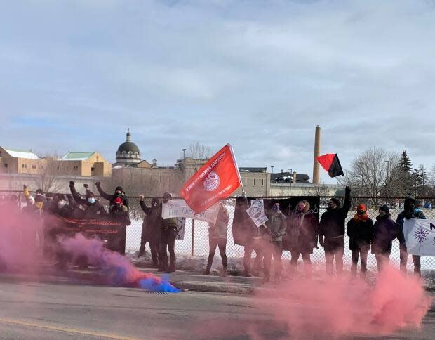 A union representing intervention workers protested outside Bordeaux prison Saturday, calling on the government to prioritize inmates in its COVID-19 vaccine rollout plans.  (Josh Grant/CBC - image credit)