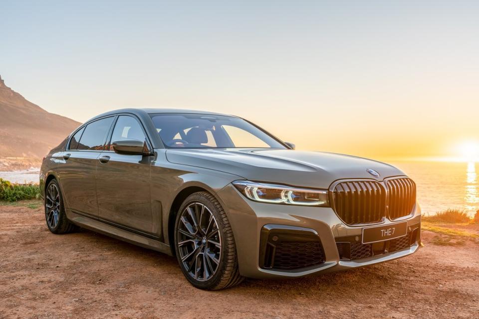 P90406528_highRes_the-bmw-745le-xdrive.jpg