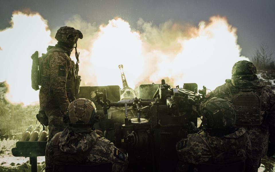 Ukrainian gunners fire at Russian positions in Bakhmut - Adrien Vautier/Le Pictorium Agency via ZUMA/Shutterstock/Shutterstock